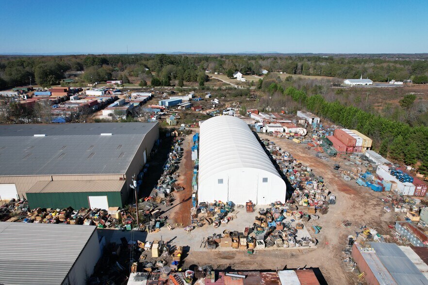 More Photos Of 3423 Fork Shoals Rd, Simpsonville Distribution For Sale