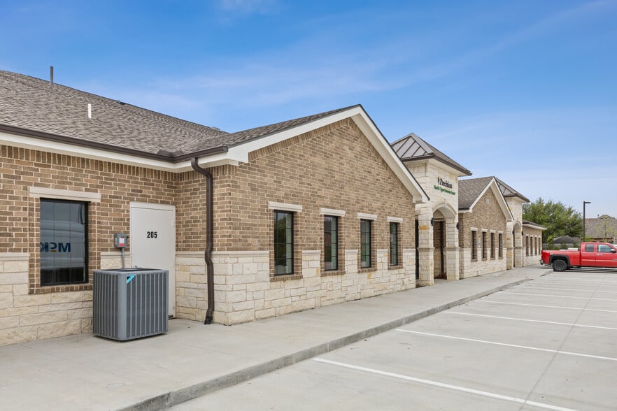 More Photos Of 12530 Lebanon Rd, Frisco Medical For Sale