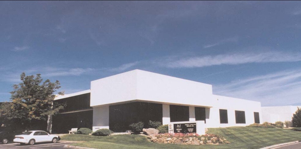 More Photos Of 6341 S Troy Cir, Centennial Light Distribution For Lease