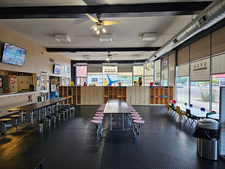 More Photos Of 815 N 1st Ave, Great Falls Auto Dealership For Lease