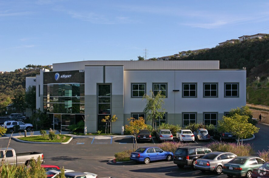 More Photos Of 10637 Scripps Summit Ct, San Diego Warehouse For Sale