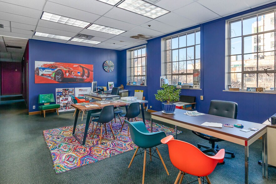 More Photos Of 626 Harper Ave, Detroit Light Manufacturing For Sale