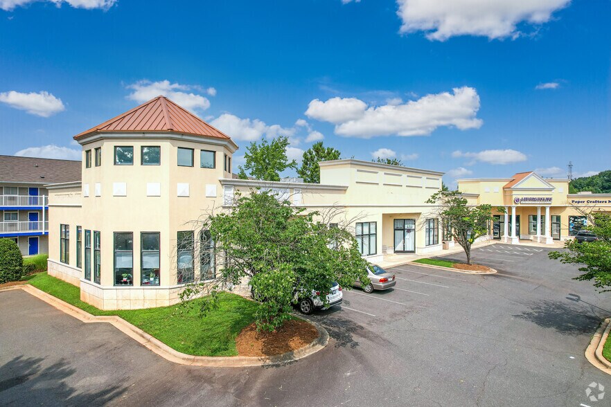 More Photos Of 1905 Rice Rd, Matthews Unknown For Lease