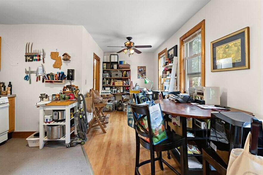 More Photos Of 24 W Hamilton Pl, Jersey City Multifamily For Sale