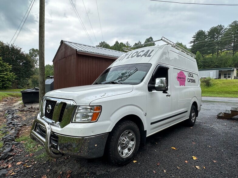 More Photos Of 824 Cherry Log, Cherry Log Winery Vineyard For Sale