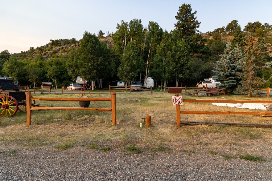 More Photos Of 27680 US Highway 160, South Fork Hotel For Sale