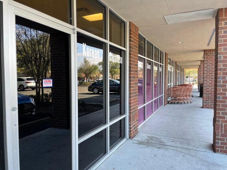 More Photos Of 3345 SW 34th St, Gainesville Freestanding For Lease