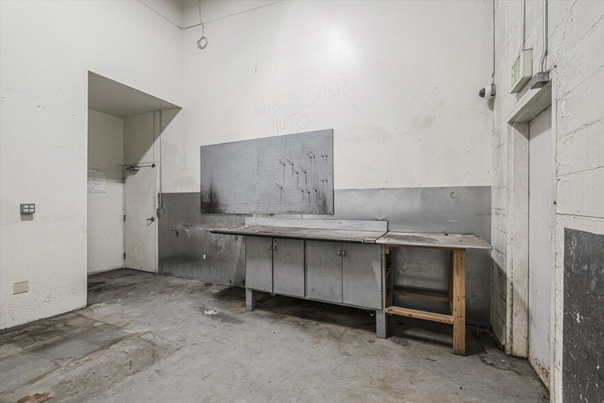 More Photos Of 3545 Soquel Dr, Soquel Auto Repair For Lease