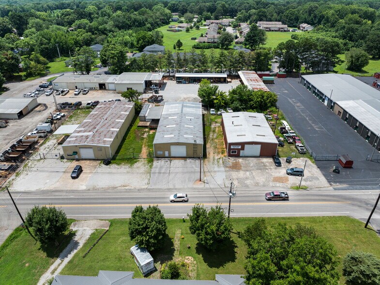 More Photos Of 1107 Buffalo Rd, Lawrenceburg Service For Sale