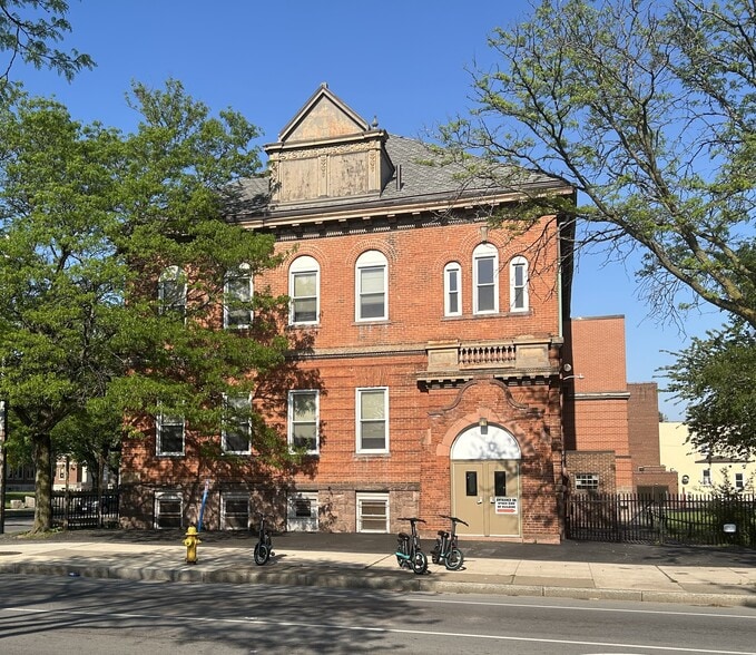 Primary Photo Of 1132-1150 Hudson ave, Rochester Religious Facility For Sale