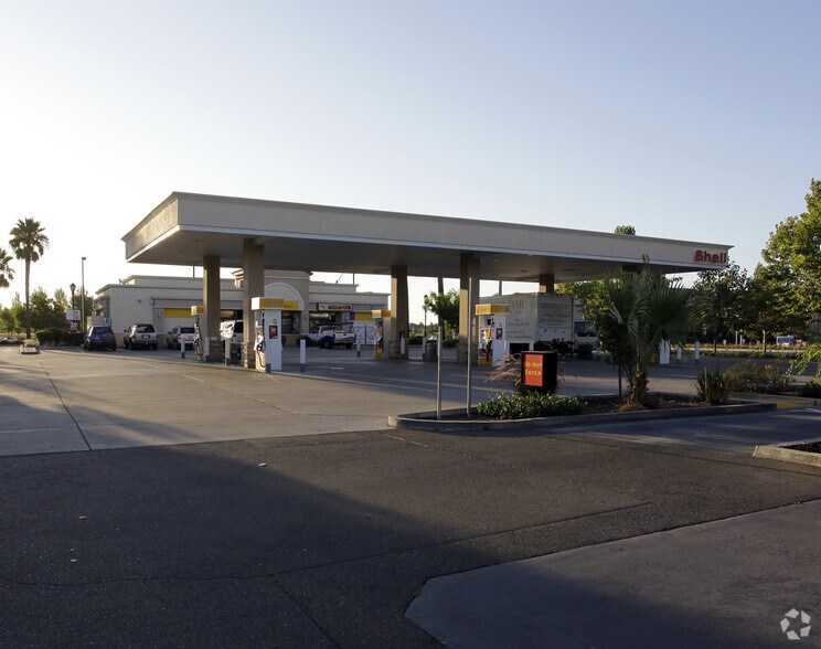 More Photos Of 4640-4726 Natomas Blvd, Sacramento Unknown For Lease