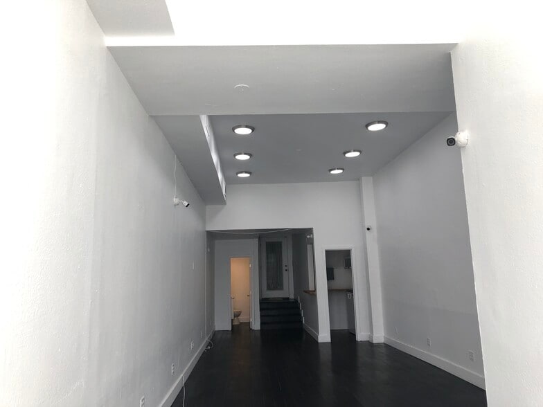 More Photos Of 7619-7621 Melrose Ave, Los Angeles Storefront Retail Office For Sale