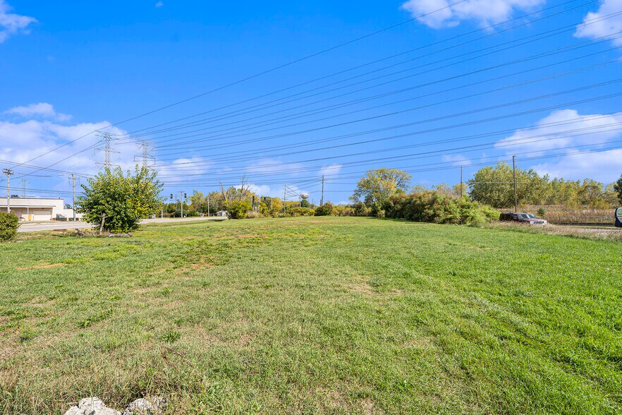 More Photos Of 17001 Glen Oak ave, Lansing Land For Sale