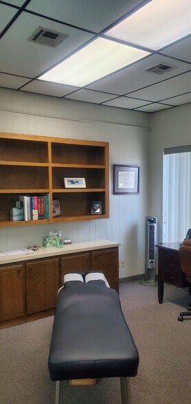 More Photos Of 3617 N Meridian Ave, Oklahoma City Office For Sale