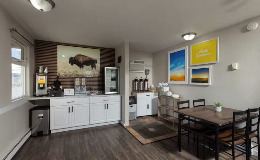 More Photos Of 109 16th St, Wheatland Hotel For Sale