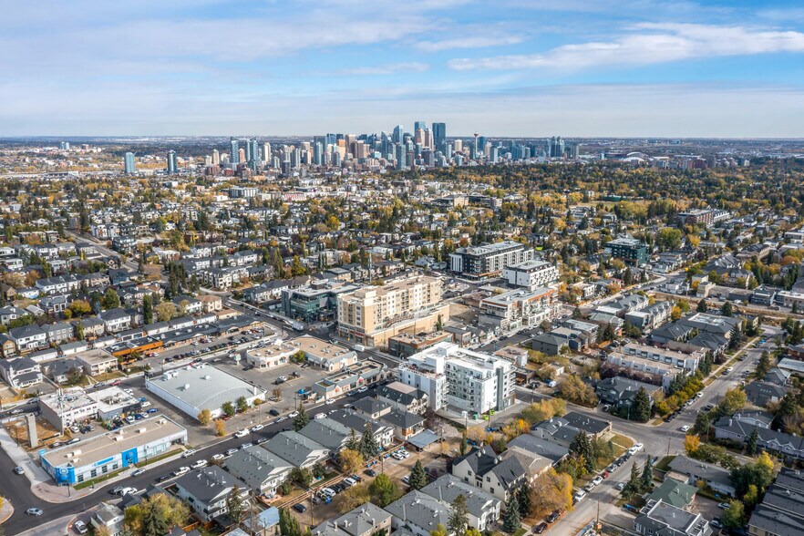 More Photos Of 2032 34th Ave SW, Calgary Office For Sale