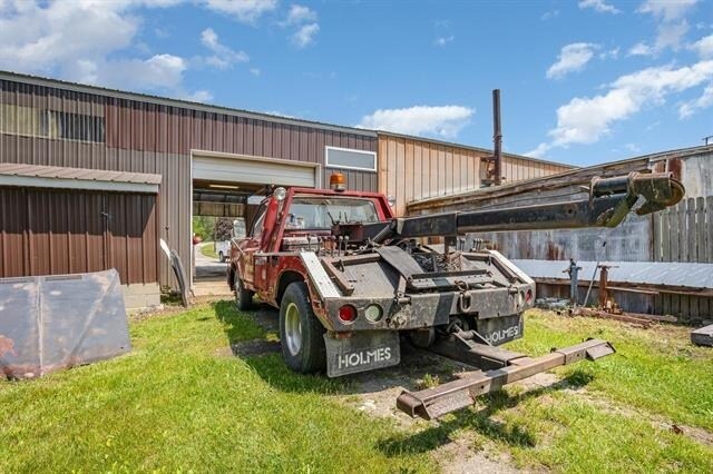 More Photos Of 3318 Old Kawkawlin Rd, Bay City Auto Repair For Sale