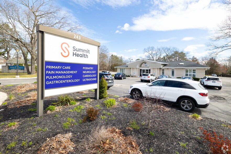 More Photos Of 243 Boyle Rd, Selden Office For Lease