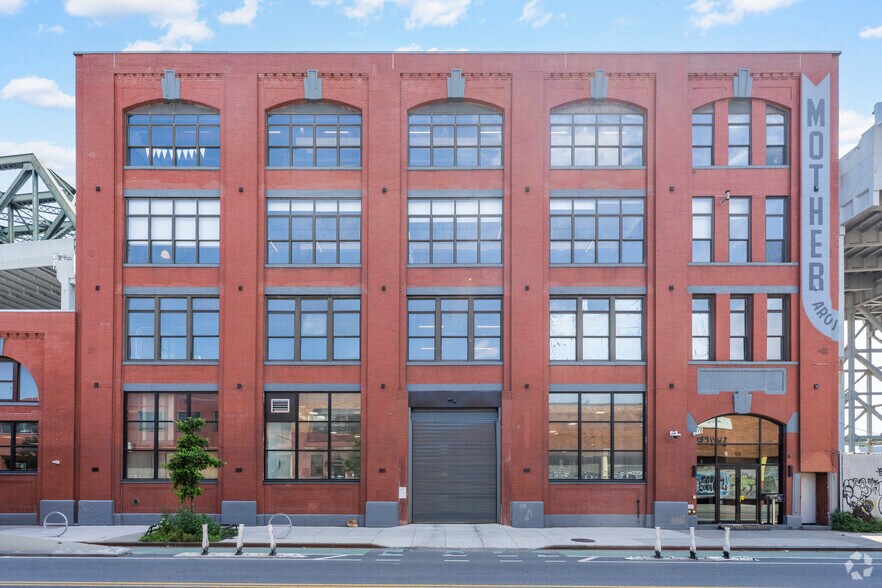 More Photos Of 94-126 9th St, Brooklyn Office For Lease