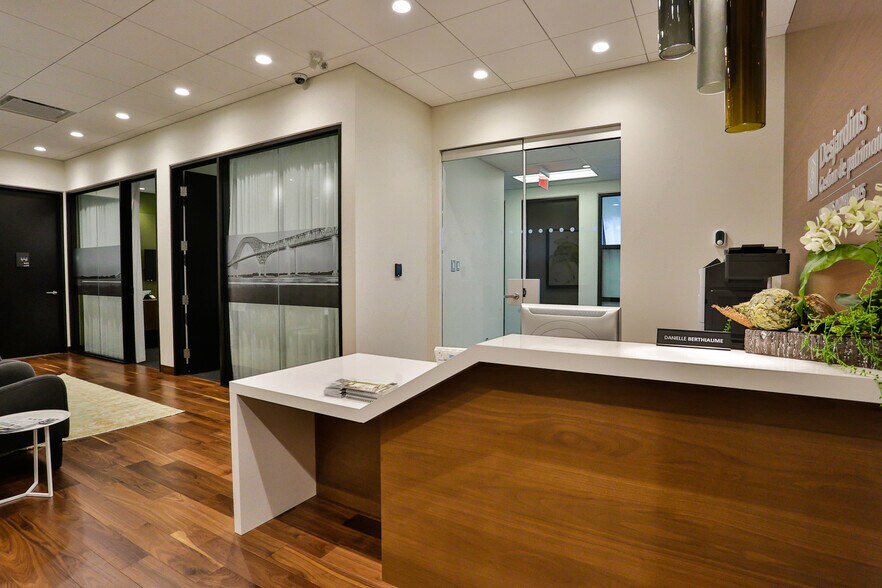 More Photos Of 1500 Rue Royale, Trois-Rivières Office For Lease