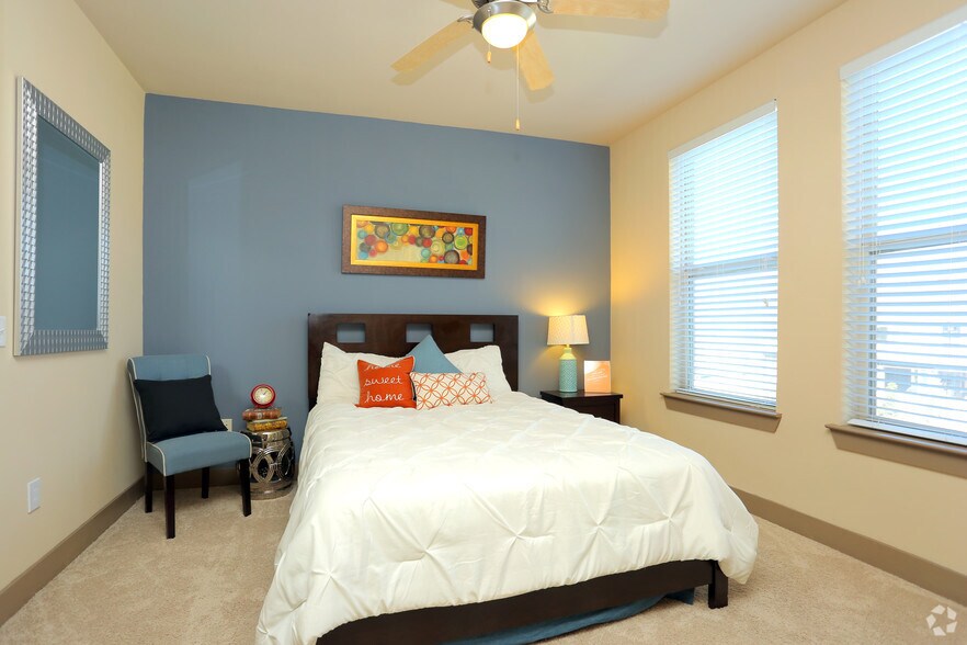 More Photos Of 1325 N Walker Ave, Oklahoma City Apartments For Lease