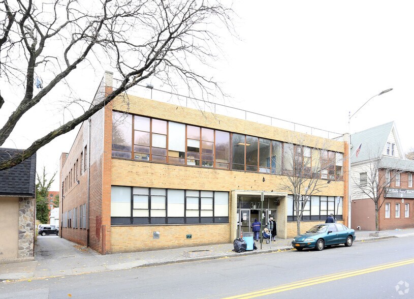More Photos Of 317 S Broadway, Yonkers Office For Sale