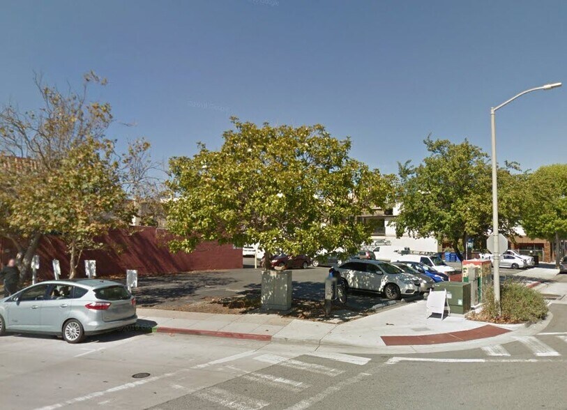 More Photos Of 400 Tyler St, Monterey Land For Sale