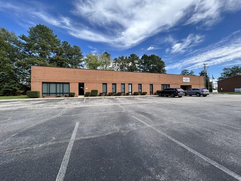 Primary Photo Of 2623 Park Ave, Petersburg Medical For Lease