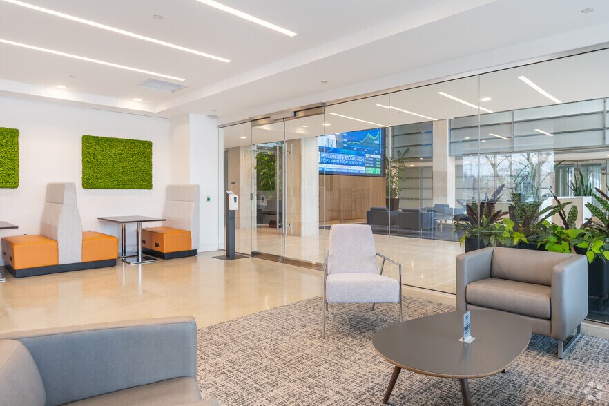 More Photos Of 300 Barr Harbor Dr, West Conshohocken Office For Lease