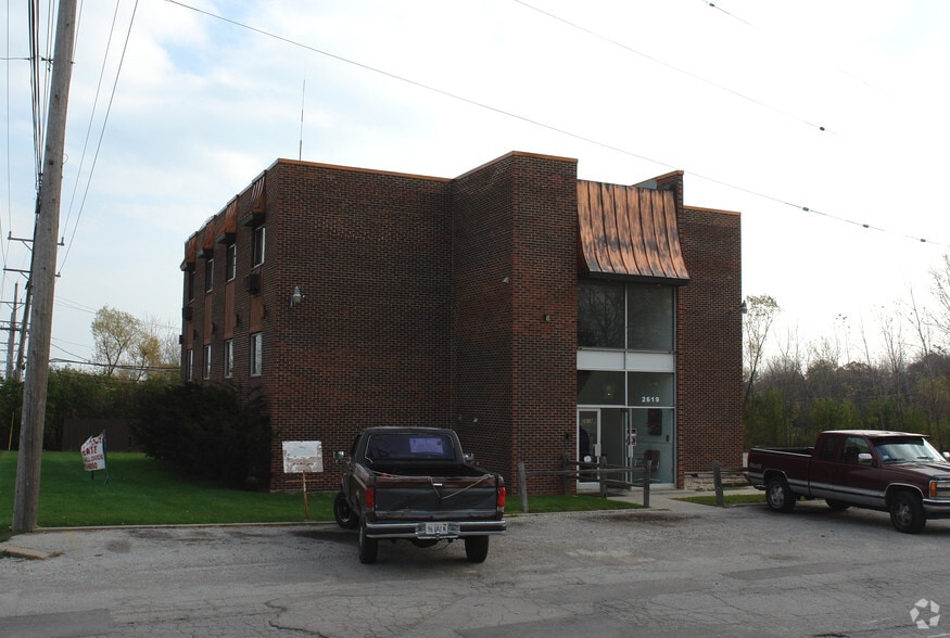 More Photos Of 2619 Martin Luther King Jr Dr, North Chicago Office For Sale