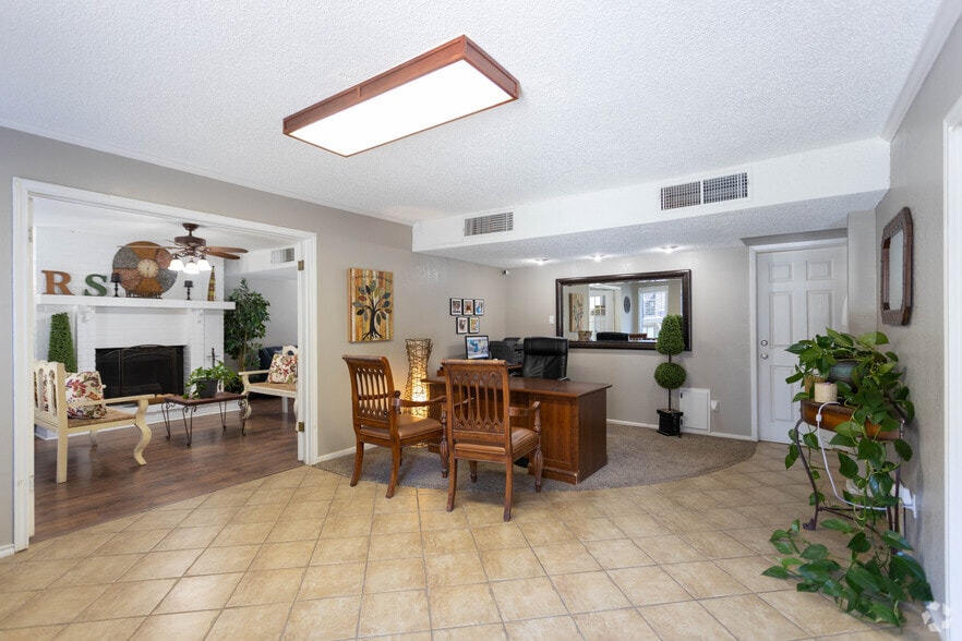 More Photos Of 5202 Bangor Ave, Lubbock Apartments For Sale