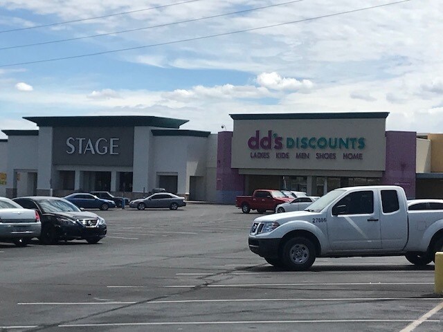 More Photos Of 351-499 W Mariposa Rd, Nogales Unknown For Lease