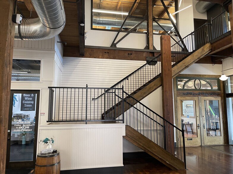 More Photos Of 2223 Montana Ave, Billings Office For Lease