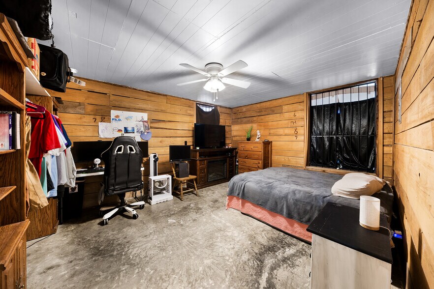 More Photos Of 8505 W Interstate Highway 30, Cumby Specialty For Sale