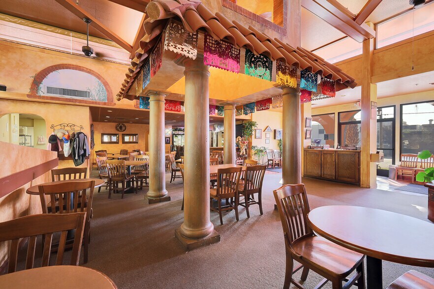 More Photos Of 1005 Stafford Way, Yuba City Restaurant For Sale