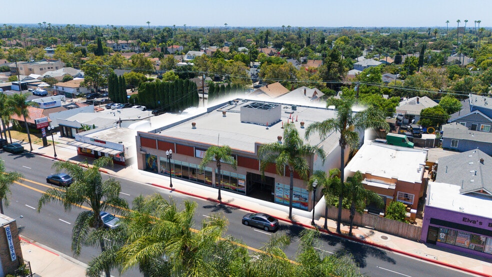 Primary Photo Of 710 S Main St, Santa Ana Freestanding For Sale