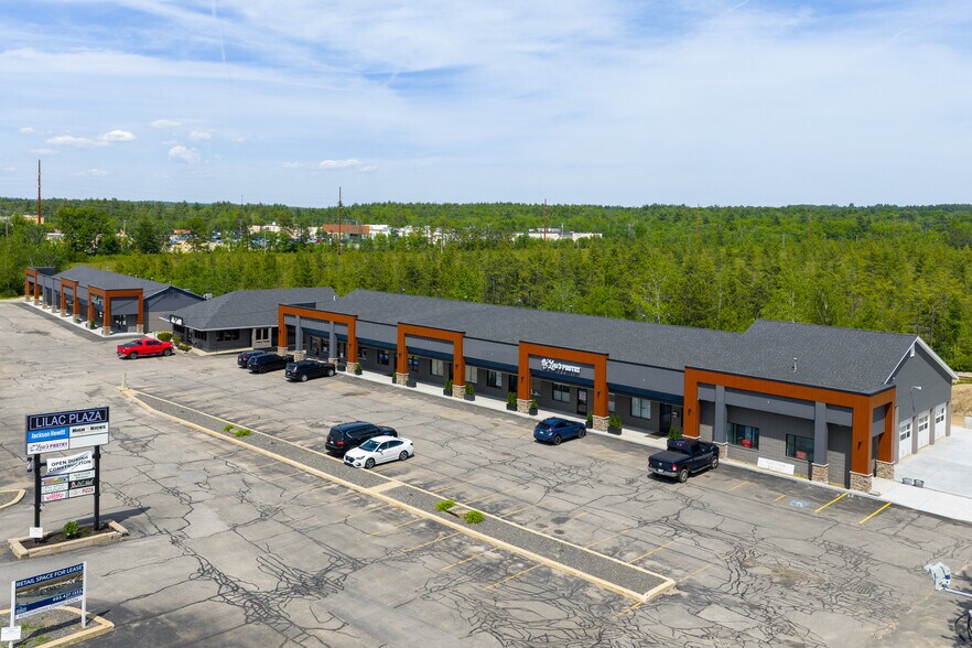 More Photos Of 193B Wakefield St, Rochester General Retail For Lease