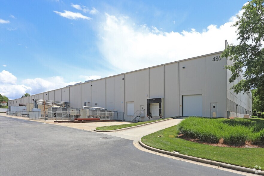 More Photos Of 488 Gallimore Dairy Rd, Greensboro Unknown For Lease