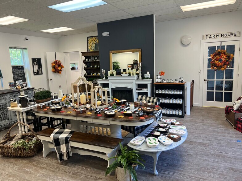 More Photos Of 22 Kent Road, Cornwall Bridge Loft Creative Space For Sale