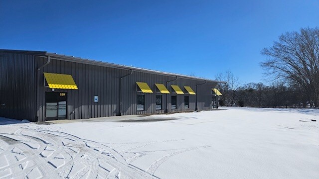 More Photos Of 258 Marlowe dr, Mills River Warehouse For Lease