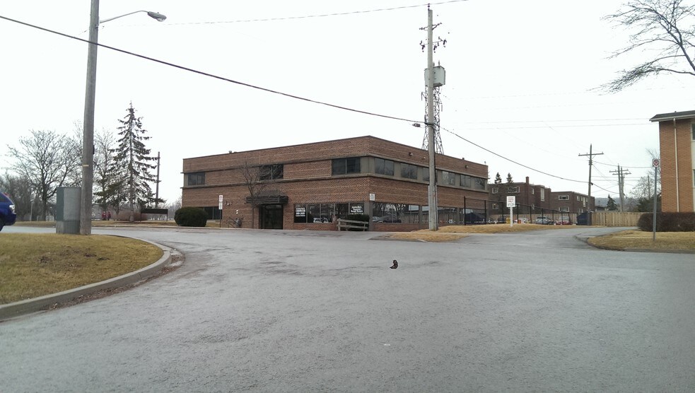 More Photos Of 1 Belton Blvd, St Catharines Office For Lease