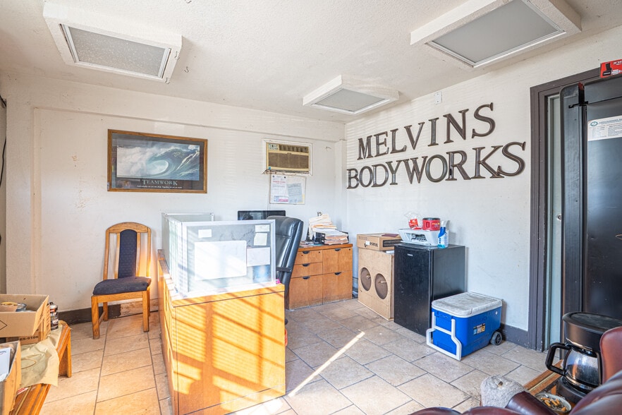 More Photos Of 8928 Homestead Rd, Houston Warehouse For Sale