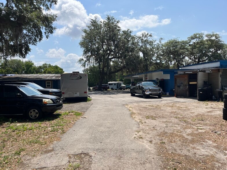 More Photos Of 6092 N Orange Blossom Trl, Mount Dora Auto Repair For Sale