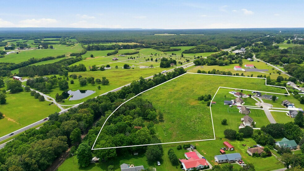 More Photos Of Old Tullahoma hwy, Tullahoma Land For Sale