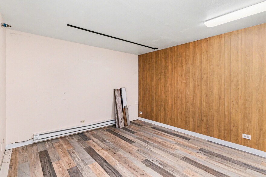 More Photos Of 16015 W 4th Ave, Golden Manufacturing For Sale