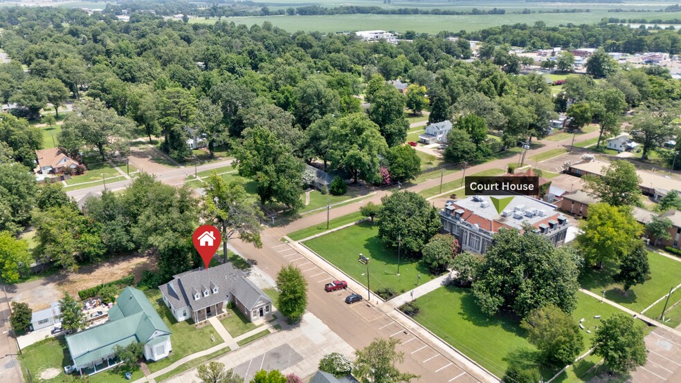 More Photos Of 987 Harris St, Tunica Office For Sale