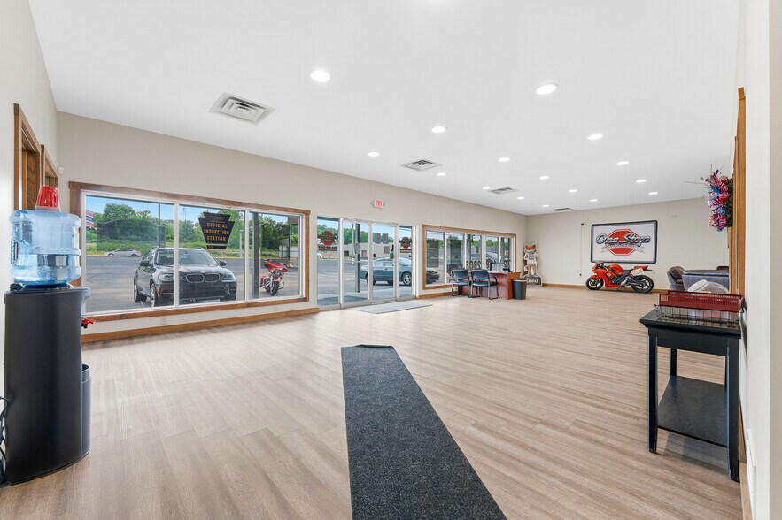 More Photos Of 600 Pittsburgh Rd, Uniontown Auto Dealership For Sale
