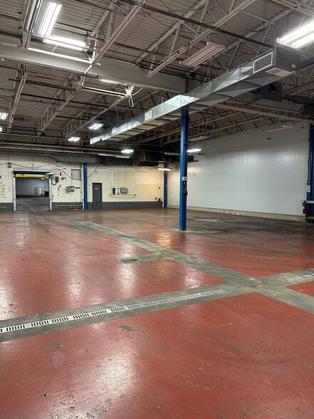 More Photos Of 12301 Farmington Rd, Livonia Food Processing For Sale