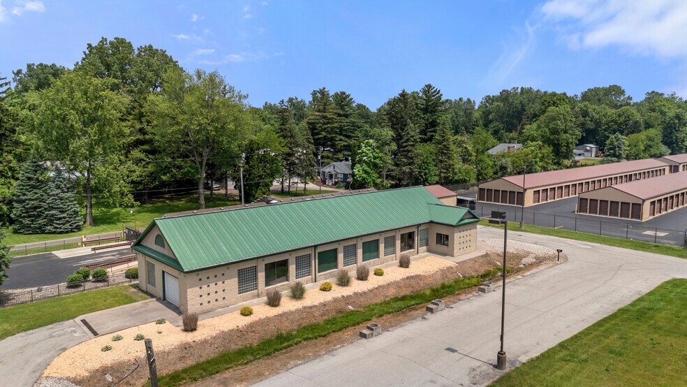 More Photos Of 7300 Lewis Ave, Temperance Carwash For Sale