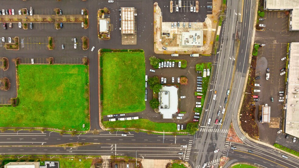 More Photos Of 14605 NE Fourth Plain Blvd, Vancouver Freestanding For Lease